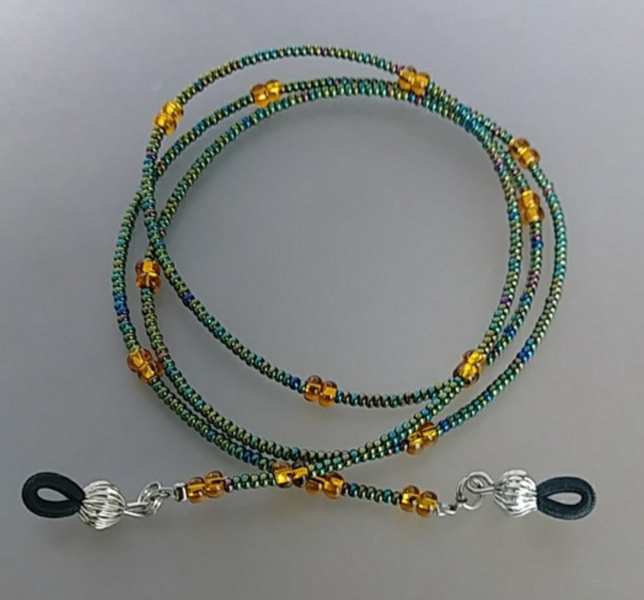 (702-EGC) - Description: Glass and Seed Beads, Silver-Tone Eyeglass Connectors - Dimension: 29 1/2 ' L (Inches)